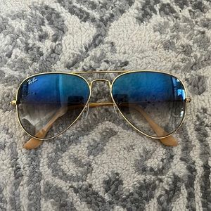 Ray-Ban Aviator Gradient Sunglasses with Blue Lens and Gold Frame